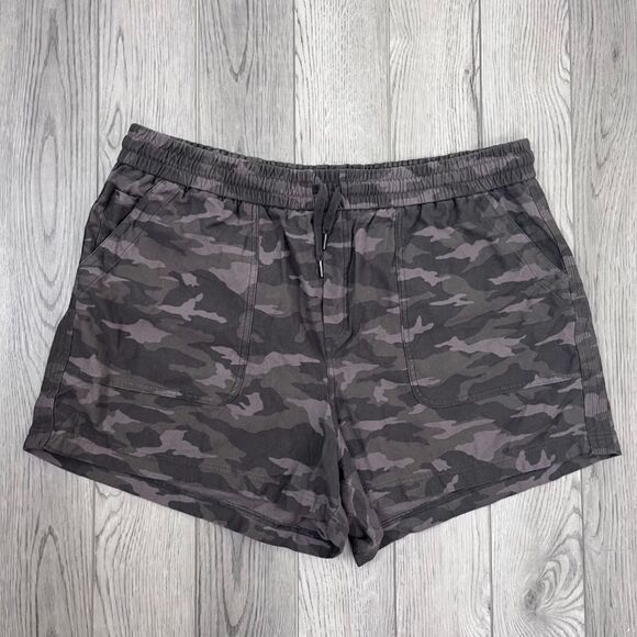 Athleta Camo Farallon Size 26 Cotton Lounge Athleisure Pull On High Rise Short - Picture 1 of 7